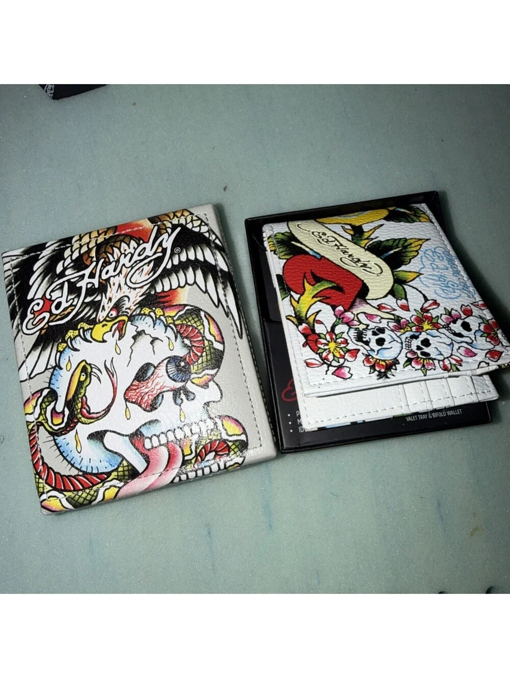 Ed Hardy Mens White Tattoo Flash Skull Eagle Bifold Wallet NEW WBox